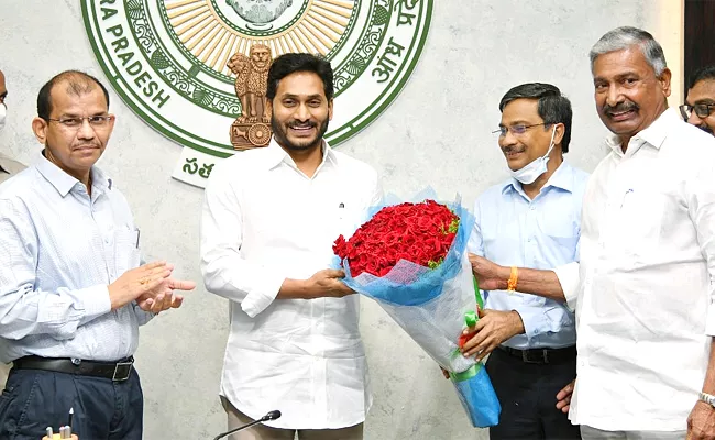 Panchayati Raj Department Officials Thanks To CM Jagan Over Parishad Polls - Sakshi