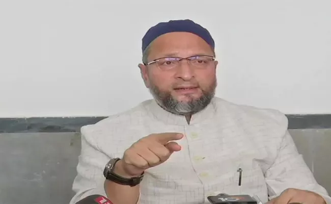 Asaduddin Owaisi Complaint To Lok Sabha Speaker About Attack on His House - Sakshi