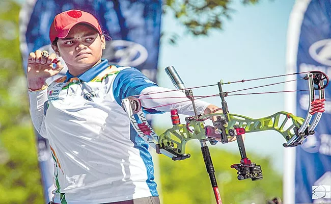 Jyothi Surekha Vennam wins silver in womens compound event - Sakshi