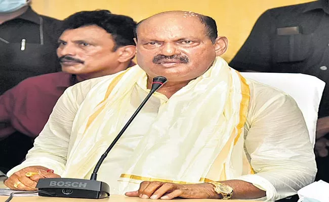 RTC Chairman Bajireddy Govardhan Says No Plan To Close RTC - Sakshi