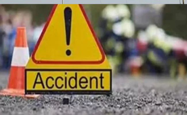 Road Accident In Khammam District - Sakshi