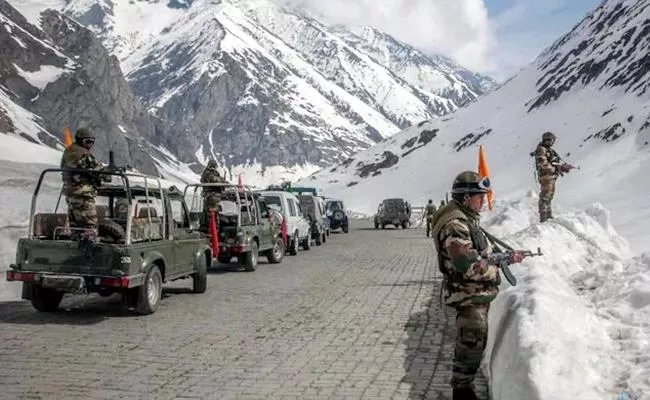 China intensified efforts deploy large-scale troops along border with India - Sakshi