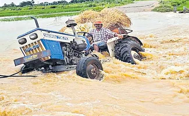 Heavy Rains In Telangana Due To Gulab Storm - Sakshi