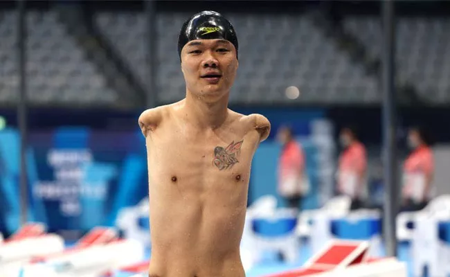 Tokyo Paralympics 2021: Chinese Para Swimmer Zheng Tao No Arms Picks FOURTH Gold Medal - Sakshi