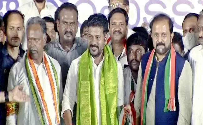 Revanth Reddy Slams On KCR Over Bhupalpally Bahiranga Sabha - Sakshi