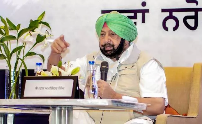 Punjab Crisis: Amarinder Singh Said Not Joining BJP But Will Not Remain In Congress - Sakshi