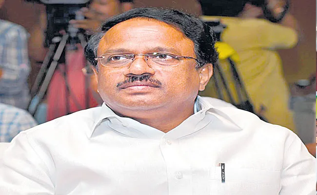 C Laxma Reddy Fires On Congress And Bjp Parties About Dalit Bandhu BJP Leader Etela Rajender Challenge To CM KCR - Sakshi