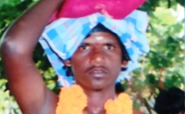 Wife assassinated Her Husband In East Godavari District - Sakshi