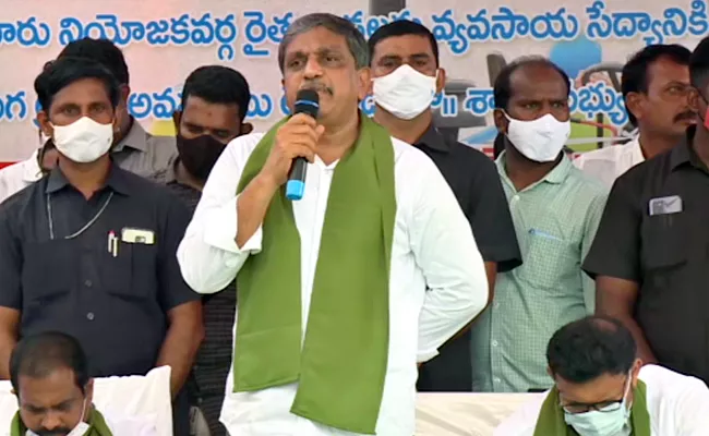 Sajjala Ramakrishna Reddy Comments At YSRCP MLA Siva Prasad Reddy Raithu Sabha - Sakshi