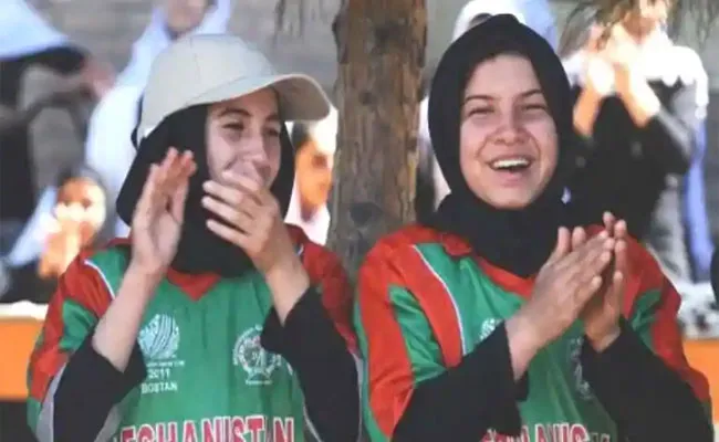 Taliban Ban Sports For Afghan Women, Say It Exposes Their Body - Sakshi