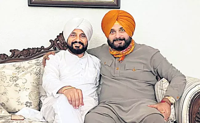 Navjot Singh Sidhu likely to continue as Punjab Congress - Sakshi