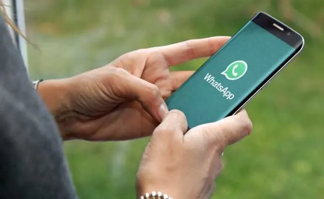 Whatsapp To Add Voice Message Feature That Will Let Users - Sakshi