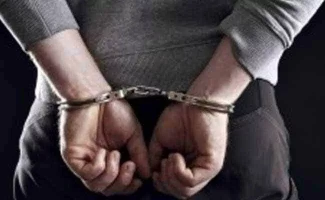 Pakistan Terrorist Arrested In Delhi Big Attack Foiled - Sakshi