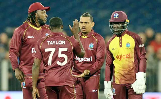 T20 World Cup 2021: Kieron Pollard Confirms Sunil Narine Wont Be Include - Sakshi