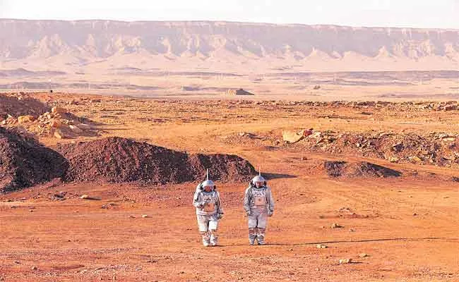 Astronauts To Spend Four Weeks In Israels Negev Desert - Sakshi