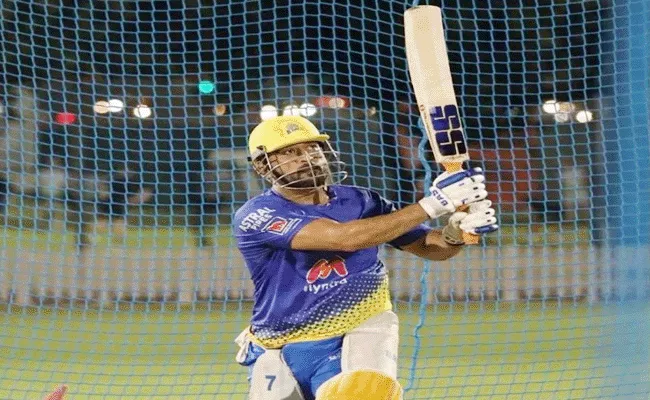 IPL 2021: CSK Captain MS Dhoni Practices Helicopter Shot Ahead Final - Sakshi