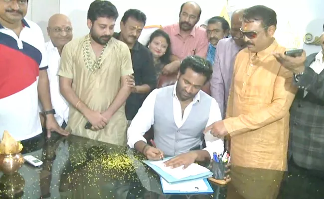 MAA Elections 2021: Manchu Vishnu Take Oath As MAA President  - Sakshi