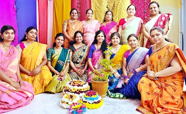 Bathukamma Celebrations In Malaysia - Sakshi