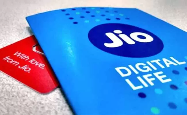 Jio Records Highest Download Speed In September Trai - Sakshi