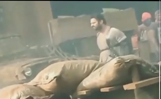 Prabhas Action Scene Leaked From Salaar Shooting Set - Sakshi