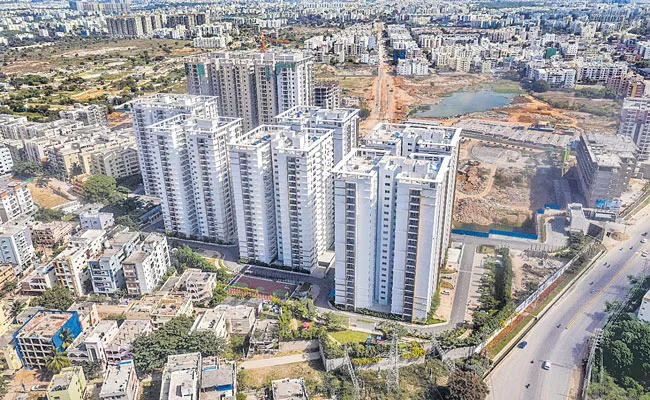 Hyderabad sees 308percent jump in housing sales - Sakshi