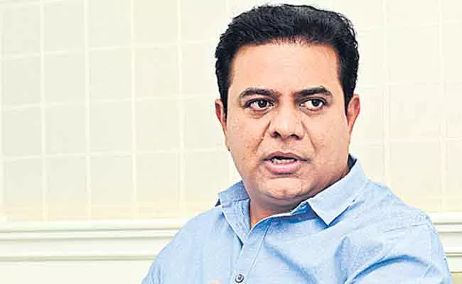 Telangana Minister KTR Responds On Manikonda Software Engineer Died - Sakshi