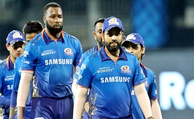 Mumbai Indians Best Record IPL History Defending Lowest Totals  - Sakshi