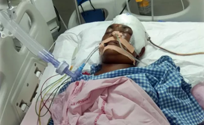 Nizamabad Woman Met With Accident Hospitalised And Need Help - Sakshi