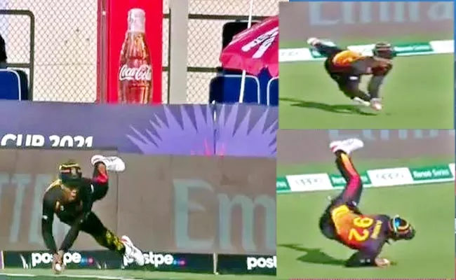 T20 World Cup 2021: Charles Amini Super Catch Dismiss Shakib Al Hasan - Sakshi