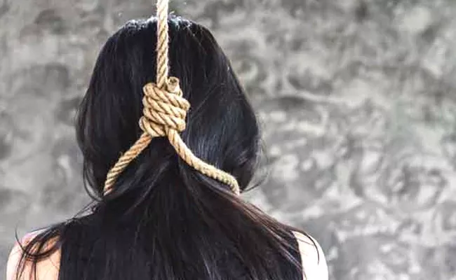 Rajasthan Woman Hangs to Death After Argument With Husband Over New Shirt - Sakshi