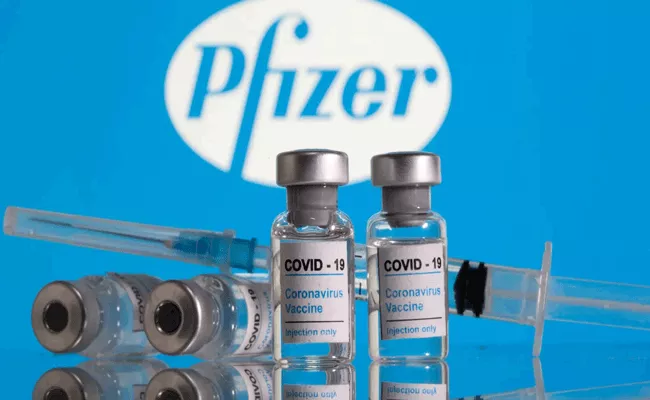 Covishield, Pfizer may be 90 percent effective against death by Delta variant - Sakshi