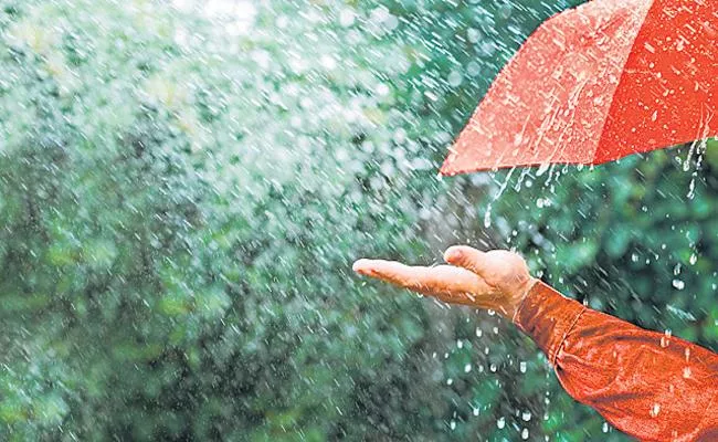 Moderate rain for two days in Andhra Pradesh - Sakshi