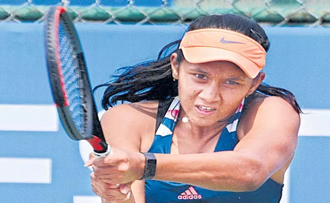 National Tennis Championship: Shrivalli Rashmikaa Wins Against Ayushi Singh - Sakshi