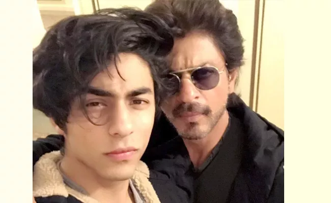 Shah Rukh Khans Son Aryan Khan Arrested In Drugs Raid Case - Sakshi