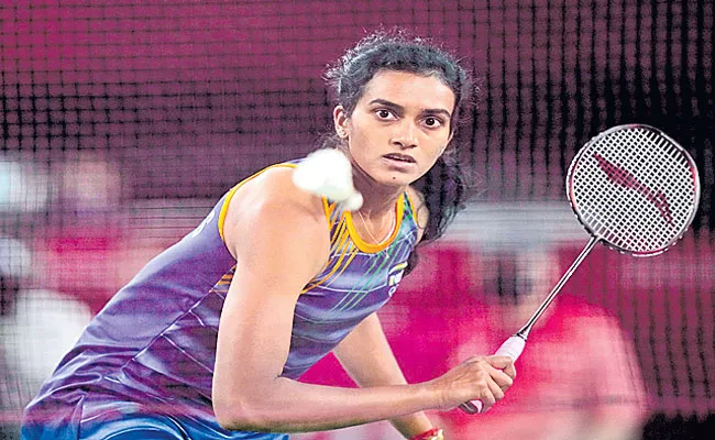 French Open 2021: PV Sindhu enters semi-finals - Sakshi