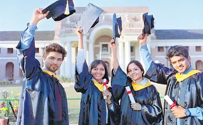 NAAC To Improve Higher Education Standards In Telangana State - Sakshi