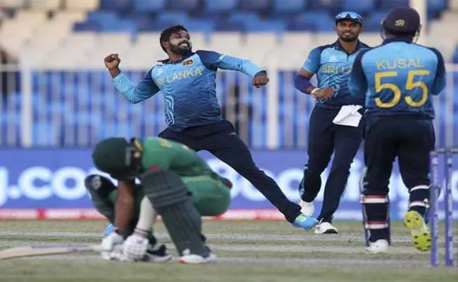 T20 World Cup 2021: Hasaranga Takes Hat Trick Vs South Africa - Sakshi