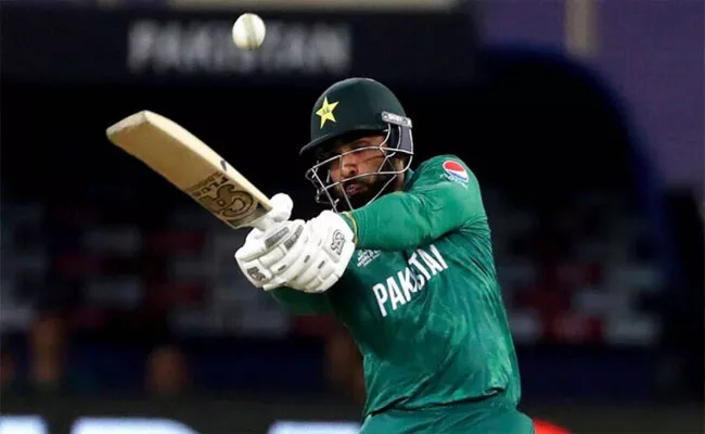 Asif Alis Sixes Blitz In Penultimate Over Seals Win For Pakistan vs Afghanistan In T20 World Cup - Sakshi