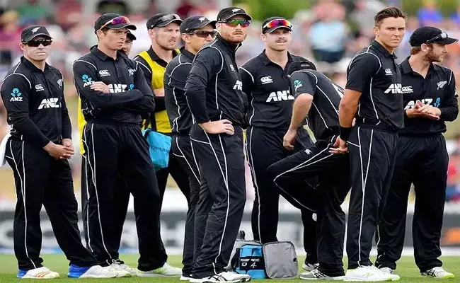 T20 World Cup 2021: New Zealand opener Martin Guptill declared fit for India Match - Sakshi