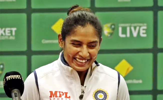 Mithali Raj Says I Want To Learn More About Toss Winning From MS Dhoni - Sakshi