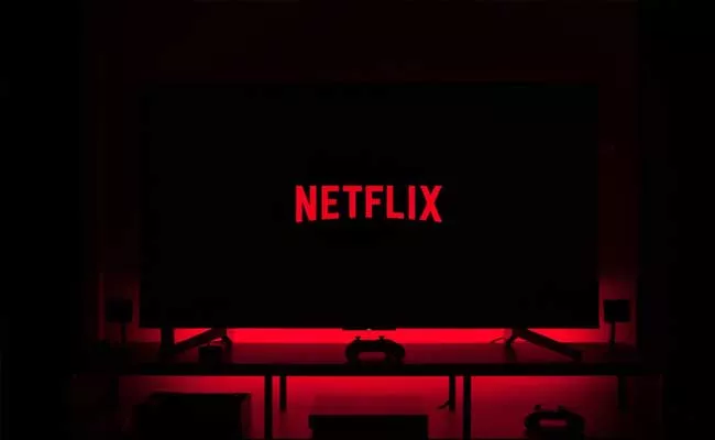 Squid Game Craze Netflix Sued by South Korea Broadband Firm Over Traffic Surge - Sakshi