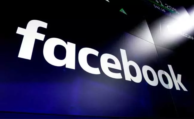 Hackers Sell 1 5 Billion Facebook User Data On Forums - Sakshi