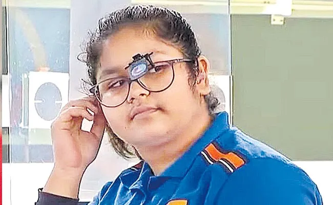 World Junior Shooting Championship: Namyaa Kapoor Wins Gold Medal - Sakshi