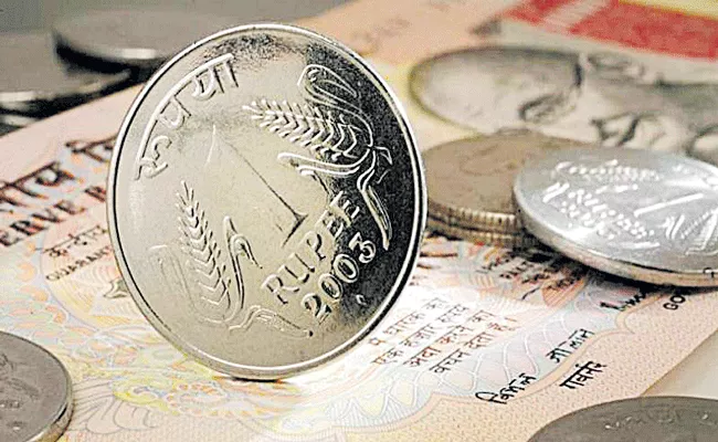  Rupee falls 54 paise against US dollar amid rising crude oil prices - Sakshi