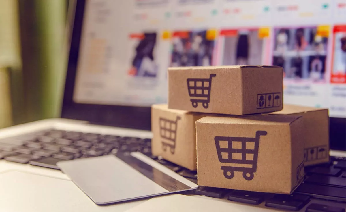 Tier 3 cities fire up e-commerce festive sales in India - Sakshi