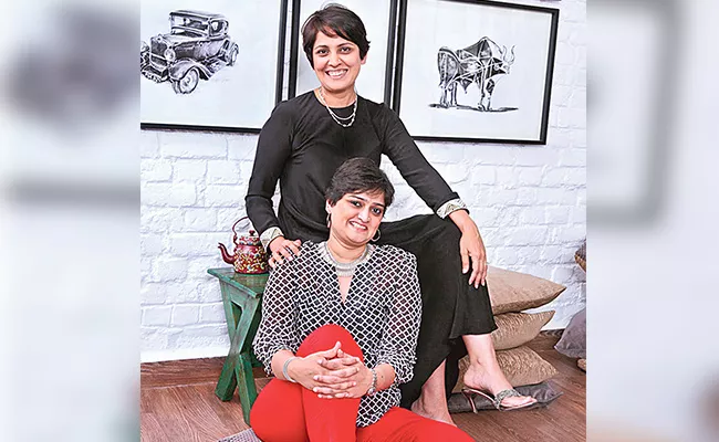 Cornucopia Recycles Sisters Ayesha And Manisha Upcycle Old Clothes Into Memorabilia - Sakshi