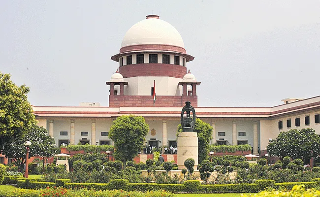 Supreme Court seeks status report from UP govt in Lakhimpur violence - Sakshi