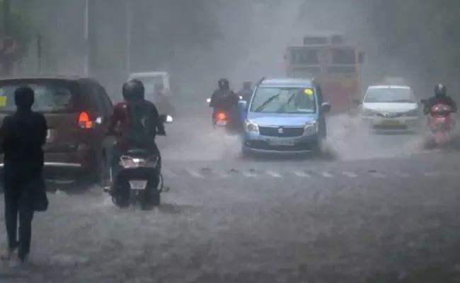 IMD Predicts Heavy Rainfall in Few States 2021, October - Sakshi