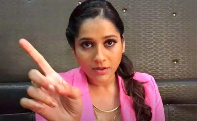 Rashmi Gautam Emotional Comments Over Attack On West Bengal Street Dogs - Sakshi