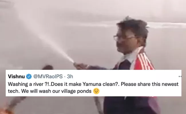 Govt Sprays Water in Yamuna River to Curb Toxic Foam, Twitter Reacts - Sakshi